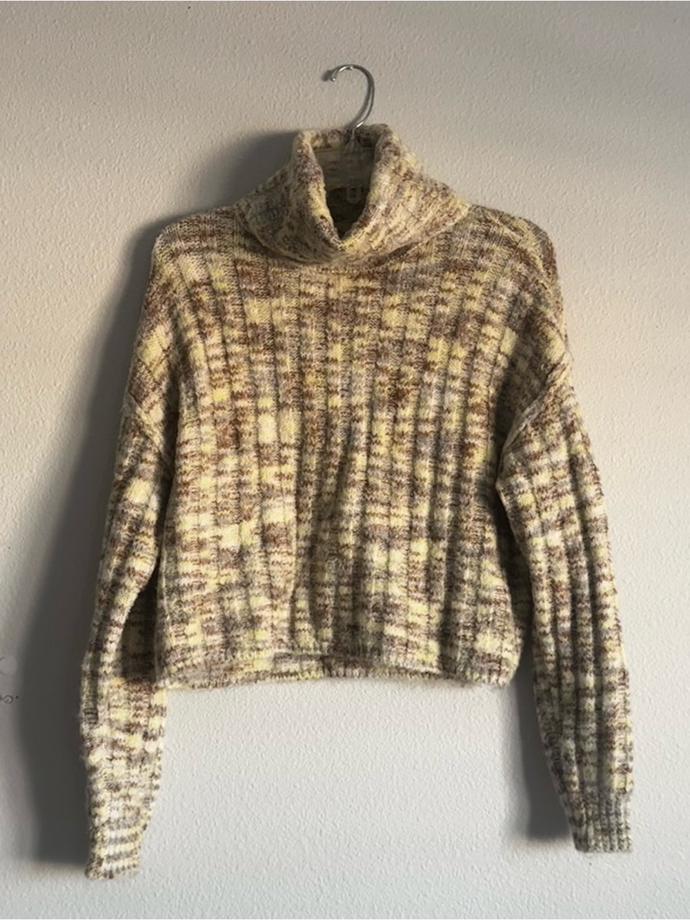 American Eagle Multicolor Turtleneck